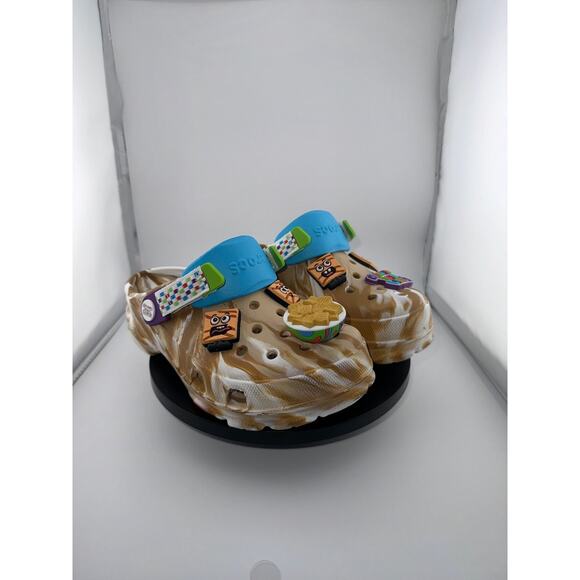 Crocs Classic Clog Cinnamon Toast Crunch (GS) SIZE;3